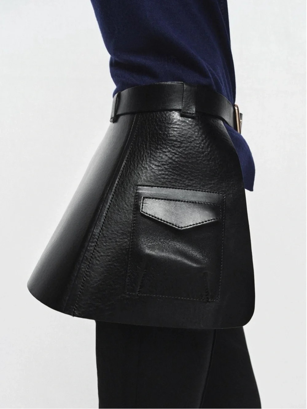 ZARA 100% Black Leather Skirt Belt with Side Pockets